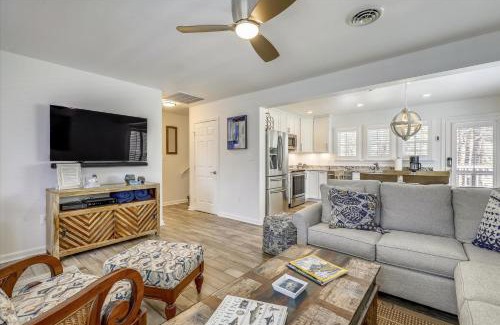 Bethany Beach Maison | Bahamas Beach Cottages - 641 Sandy Point