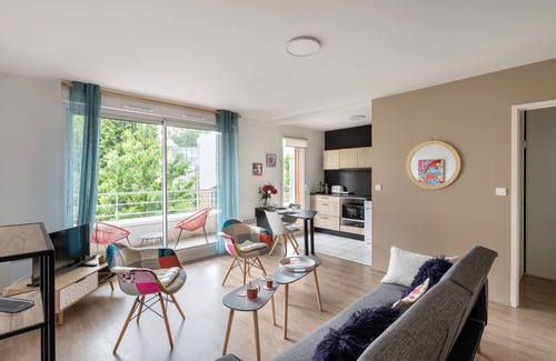 Francisco-Ferrer - Vern Appartement | Bahibé - Appartement 1 chambre avec balcon et parking, au calme, proche gare