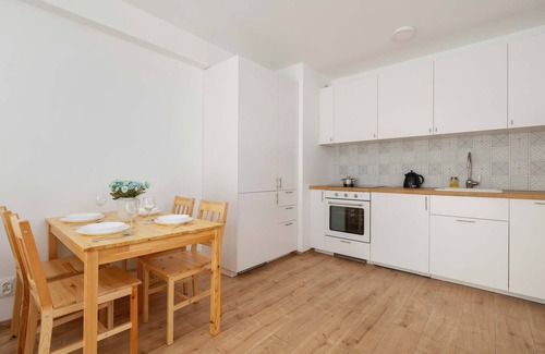 Katowice Appartement | Baildona 18C | Bright Apartment | Balcony, Parking