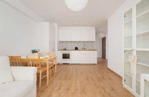 Katowice Appartement | Baildona 18C | Bright Apartment | Balcony, Parking