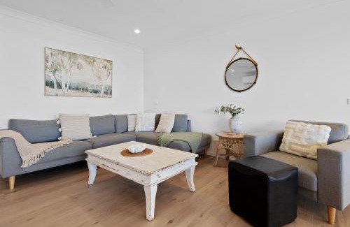 East Ballina Maison | Bailey's Beach House