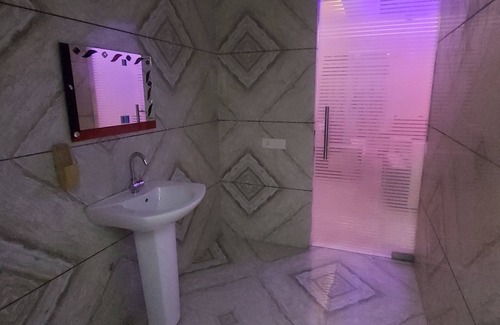Nawanshahr Maison | Bains villa