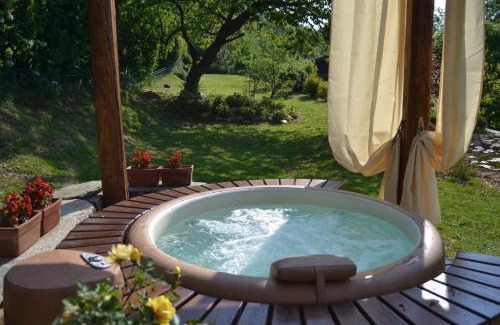 Rossana Appartement | Baita Naturas con piscina idromassaggio calda, privata e gratuita