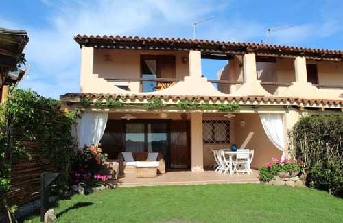 Baja Sardinia Villa | Baja Sardinia, Costa Smeralda. Charmante villa à quelques pas de la plage