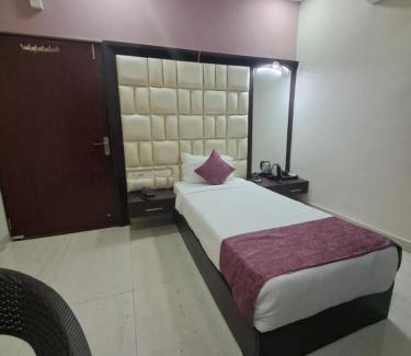 Jagdalpur Hôtel | Bajaj's Karwan Inn