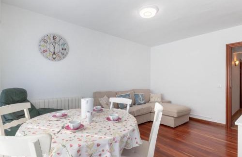 Bakio Appartement | Bakio Beach VII with Parking by Aston Rentals