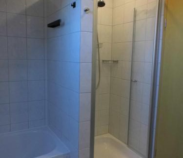 Oberdorla Appartement | Bakumara