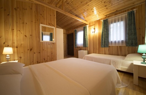 Mesudiye Hôtel | Bal Badem Bungalov