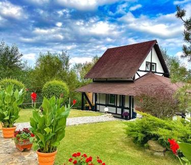 Cisnadioara Maison | Balada dintre dealuri - Casa Soarelui si Casa Lunii