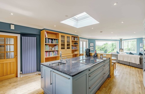 Sandyhills Cottage | BALCARY TOWER, pet friendly, luxury holiday cottage in Palnackie