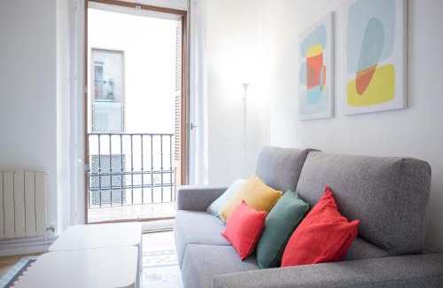 Old Town Appartement | BALCON ENCIERRO! - El Mirador de la Cuesta de Santo Domingo