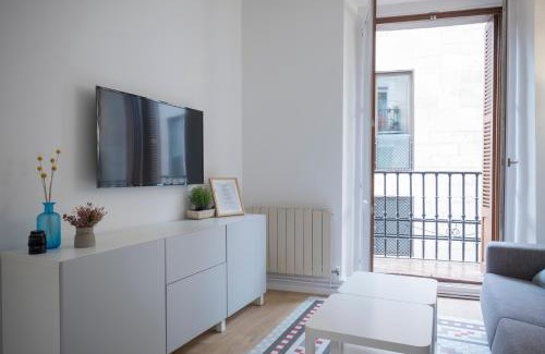 Old Town Appartement | BALCON ENCIERRO! - El Mirador de la Cuesta de Santo Domingo