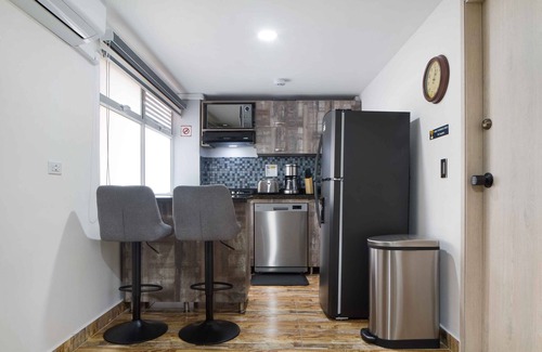 El Poblado Appartement | Balcon 1 chambre AC, bain à remous Poblado