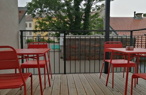 Funfhaus Appartement | Arbio I Balcony 2 bedroom Apart near Schönbrunn