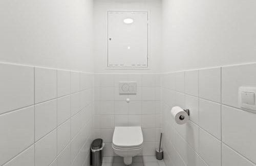 Simmering Appartement | Balcony Apartment I Direct connection to the Airport in 15 Min