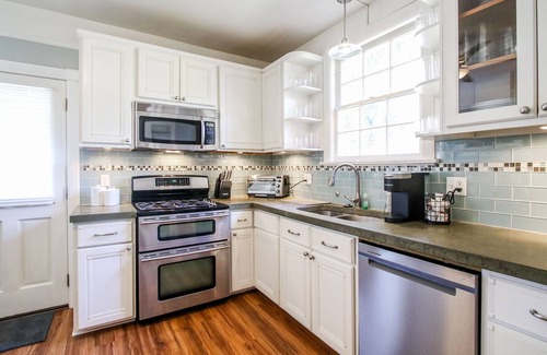Baldwin Park Maison | Baldwin Park Retreat - Savannah, GA