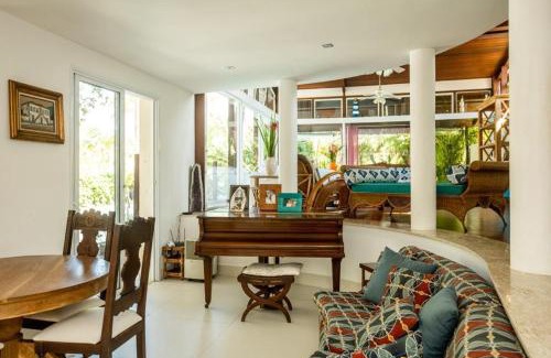 Baleia Maison | Baleia Marinha