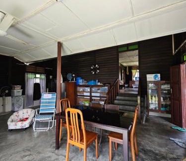 Kuala Sungai Baru Cabine | Balek Kualé