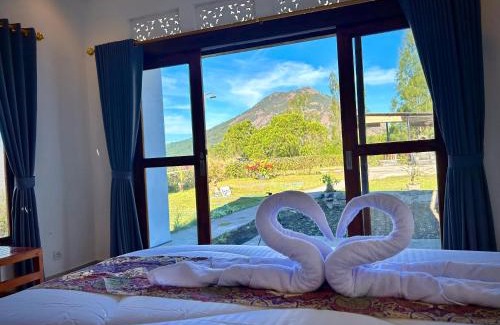 Songan Maison | Bali Cottages Lake View