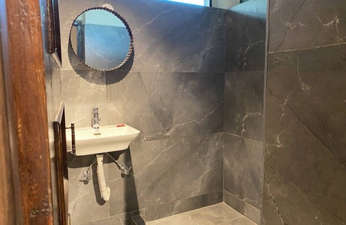Lajpat Nagar Maison | Bali Mantran