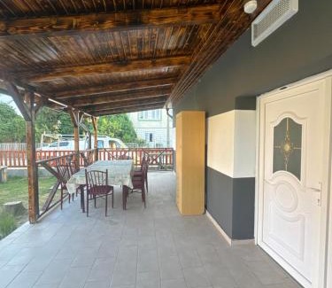 Tiszaujvaros Appartement | Balika vendégház