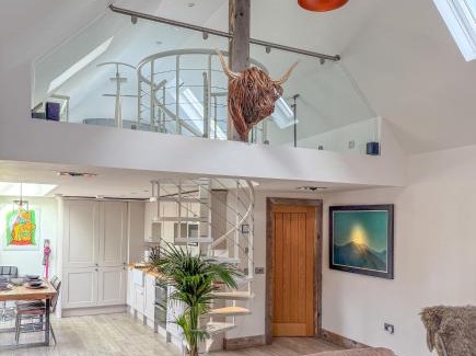 South Galson Maison | Balloan Cottage Cowshed
