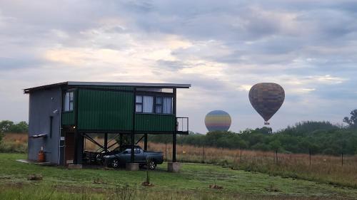 Hartbeespoort Appartement | Balloon View Country Cottage