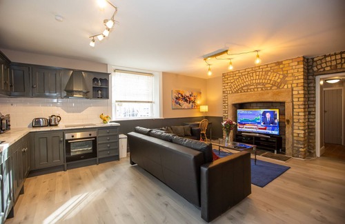 City Centre Dublin Cabine | Ballsbridge Superbe 3 chambres 2 salles de bain Duplex Lodge - parking gratuit - 8 personnes