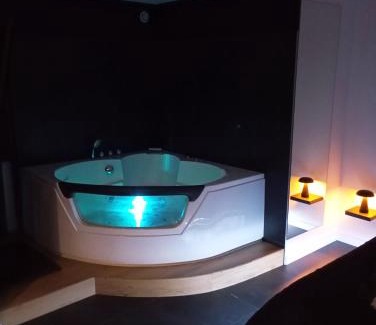 Allevard Appartement | Balnéo SPA Allevard