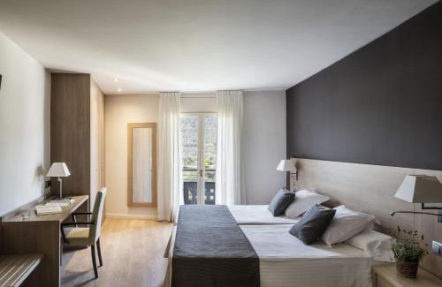 Caldes de Montbui Hôtel | Balneari Termes Victòria