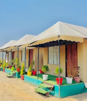 Kasauli Autre | Bambooz Bell cottage and camps I Kasauli I Lake View & Trekking