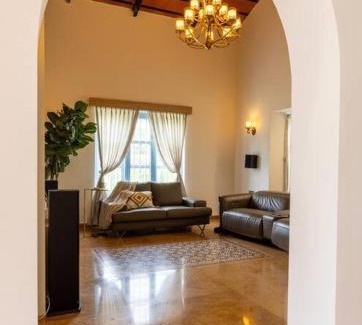 Malur Maison | Bangalore Farm house stay 12 members 3 acres