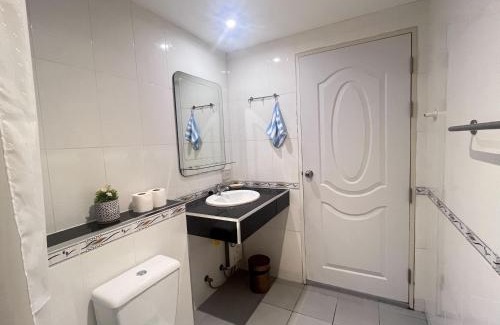 Samut Sakhon Appartement | Bangsaray Beach Condo B220 บางเสร่ บีช