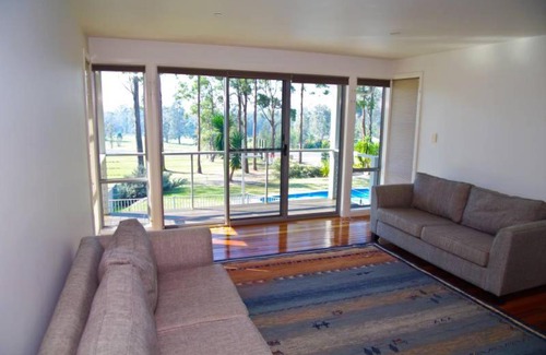 Crescent Head Maison | Banyula, 103 Neville Morton Drive