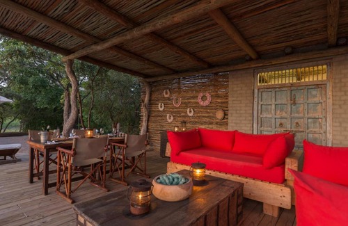 Thorny Bush Game Reserve Chalet De Ski | Baobab Ridge