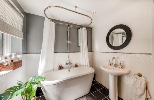 Prestatyn Maison | Baobab Lodge