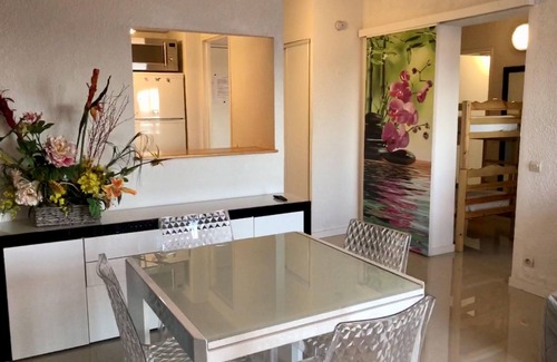 Saint-Hippolyte Appartement | BARCARESA-Appartement belle vue mer piscine tennis mini golf parking wifi