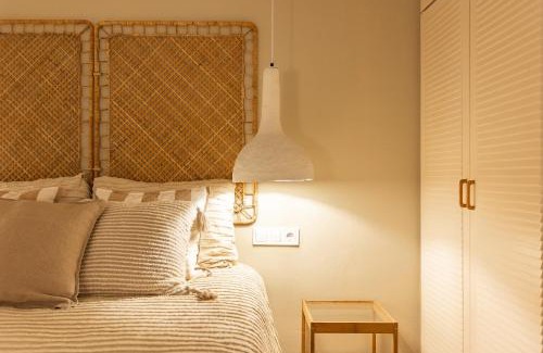 Dreta de l'Eixample Appartement | Barcelona Central Charm with Mediterranean Vibes