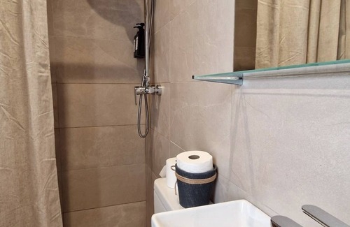 El Prat de Llobregat Maison | BARCELONA PR GUESTHOUSE