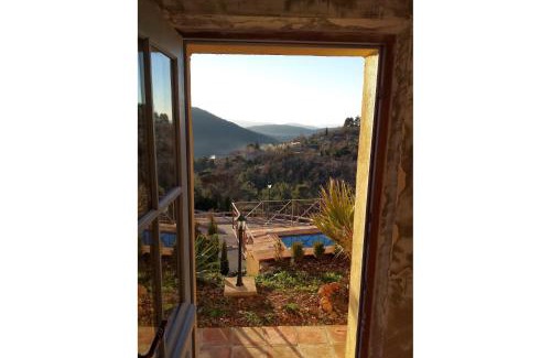Bargemon Villa | Bargemon villa with modern interior and gorgeous view - with private pool