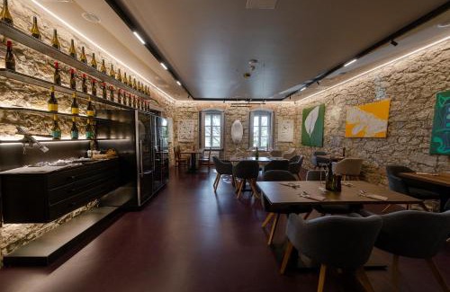 Tallya Lit Et Petit-Déjeuner | Barka Galéria Hotel és Étterem