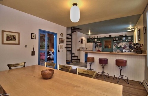 Honesdale Maison | Barn converted in the house