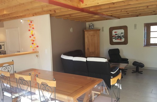 Loubeyrat Maison | Grange 1851 bellamente restaurado en 2016. Las 4 estrellas. Chatel Cerrar