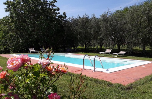 Poggiarello Villa | Grange avec piscine privée très proche de San Gimignano, Sienne, Volterra et Florence