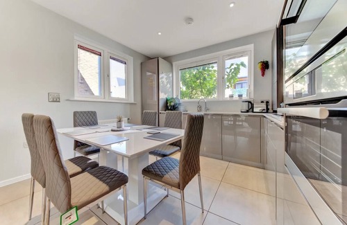 High Barnet Maison | Barnet's Hidden Gem - Your Dream Stay