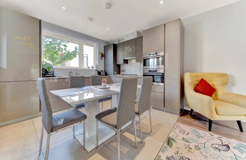 High Barnet Maison | Barnet's Hidden Gem - Your Dream Stay