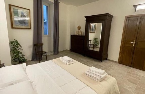 Polizzi Generosa Lit Et Petit-Déjeuner | Baroon - Bistrot & B&B