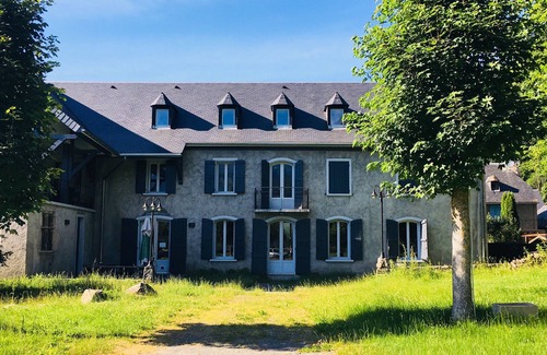 Bazus-Aure Hôtel | Chambre Privée Baroud près de Saint-Lary
