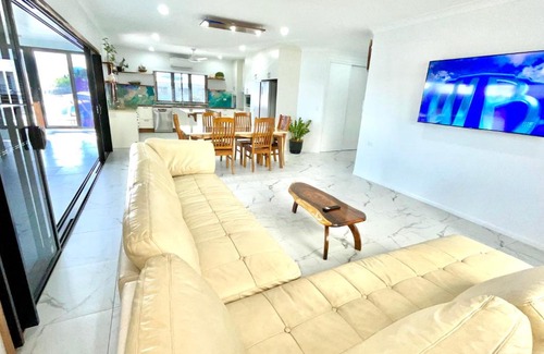Lucinda Maison | Barra Waters 11