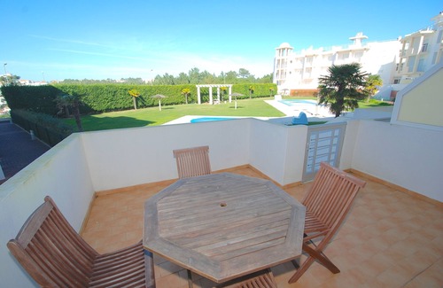 Nazare Appartement | Barrel - Appartement avec vue partielle sur la mer et 2 piscines